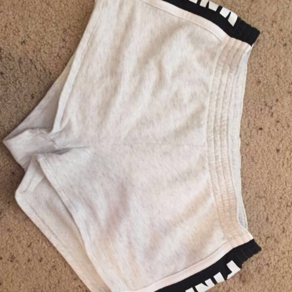 P!NK shorts
